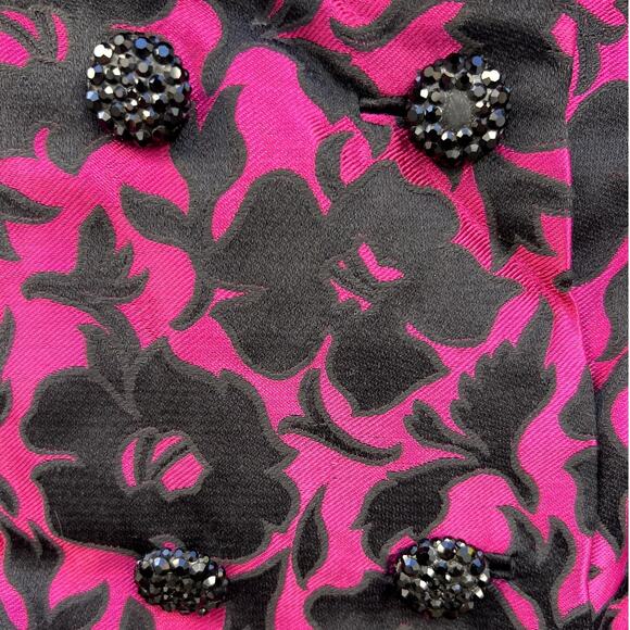 Vintage | 1960's Cardinal Detroit Cropped Black Floral Jacquard Fuschia Jacket - Picture 3 of 8